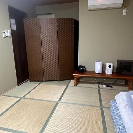 Wafu Ryokan Uehonmachi Осака Экстерьер фото