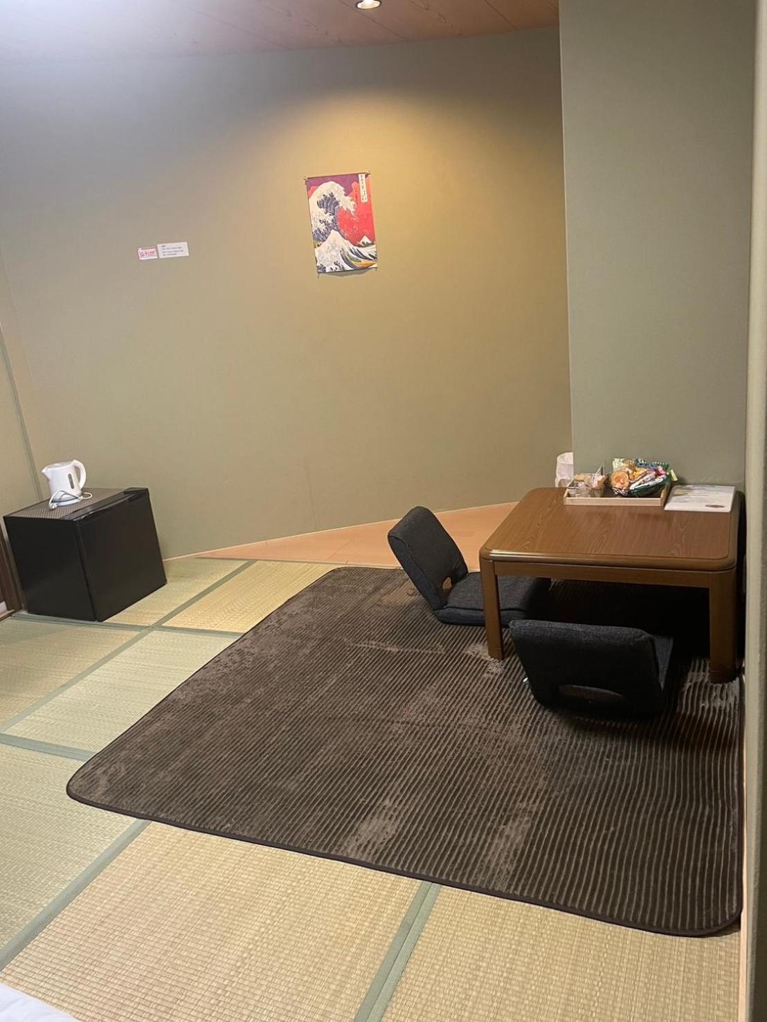 Wafu Ryokan Uehonmachi Осака Экстерьер фото