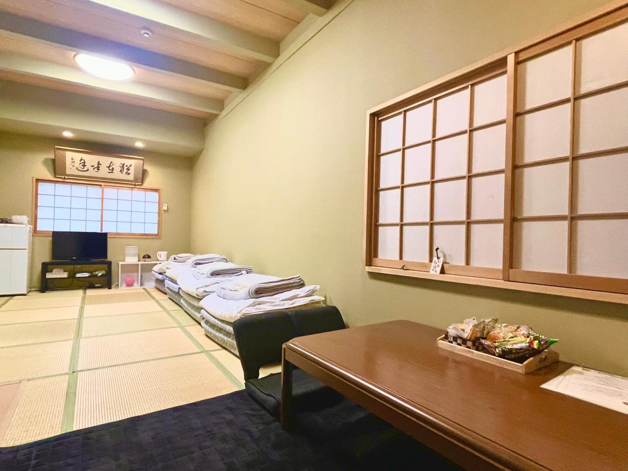 Wafu Ryokan Uehonmachi Осака Экстерьер фото